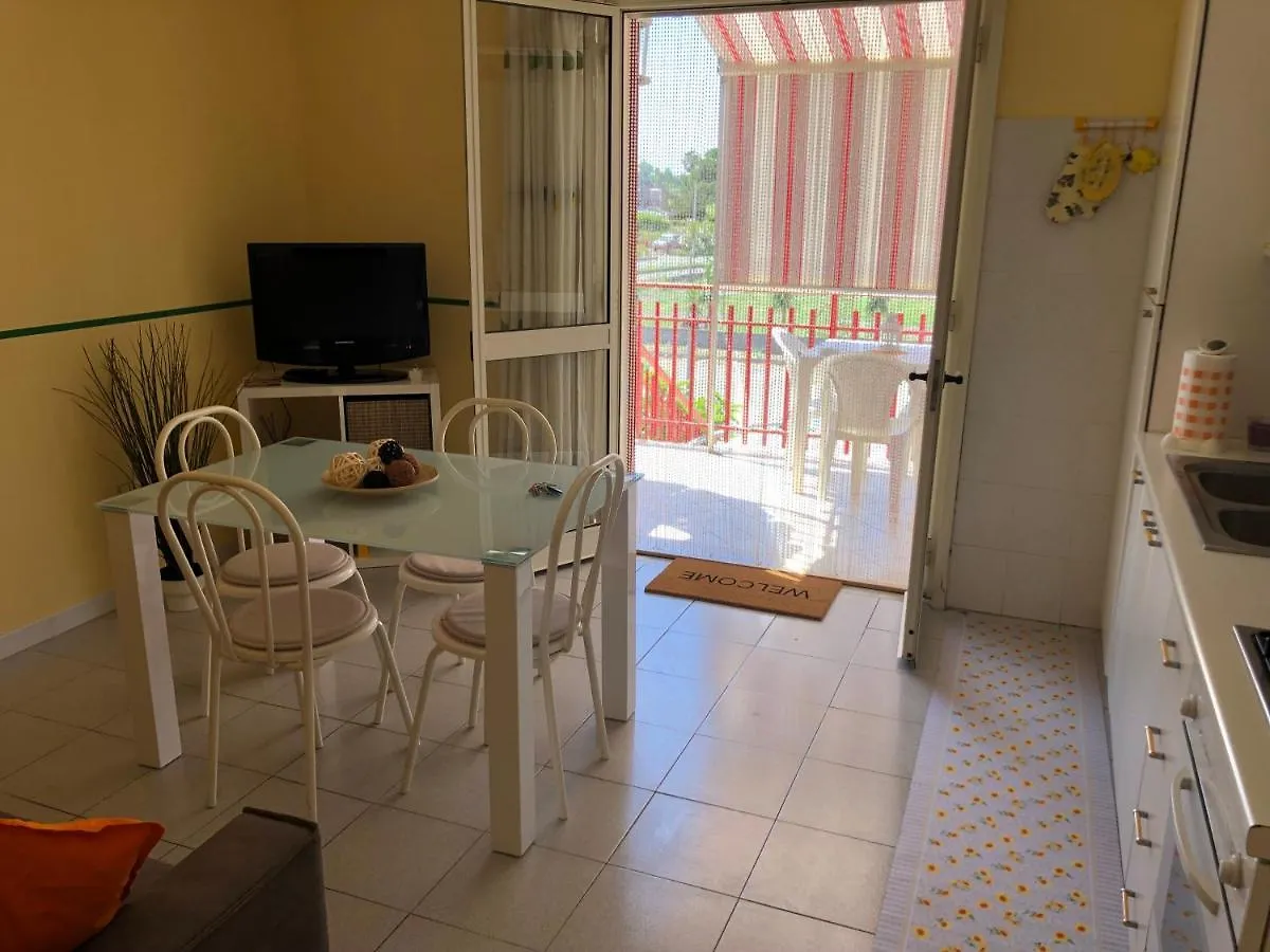 Cuc Apartment location
